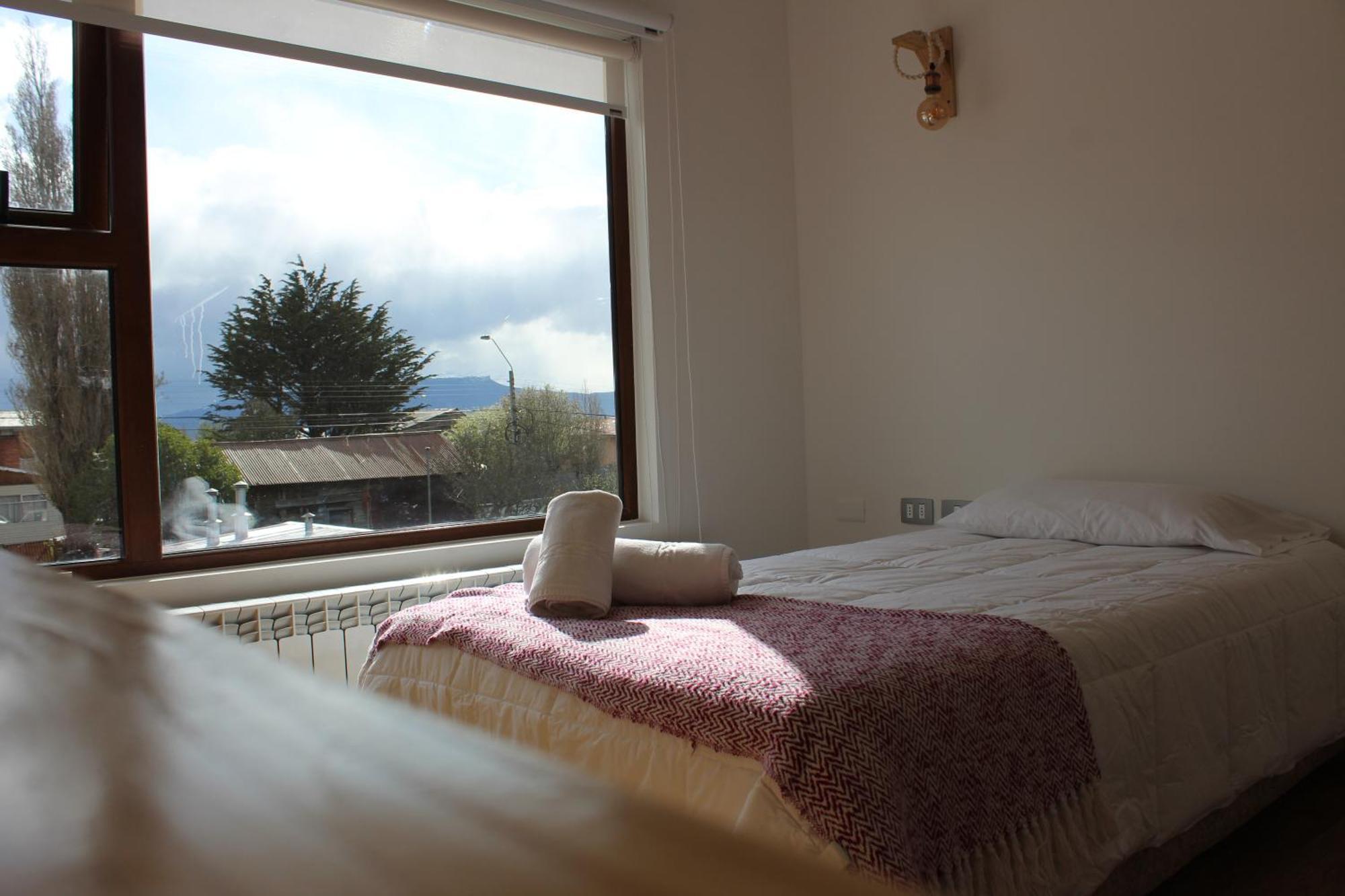 Hostal Alamo Patagonico Puerto Natales Bagian luar foto