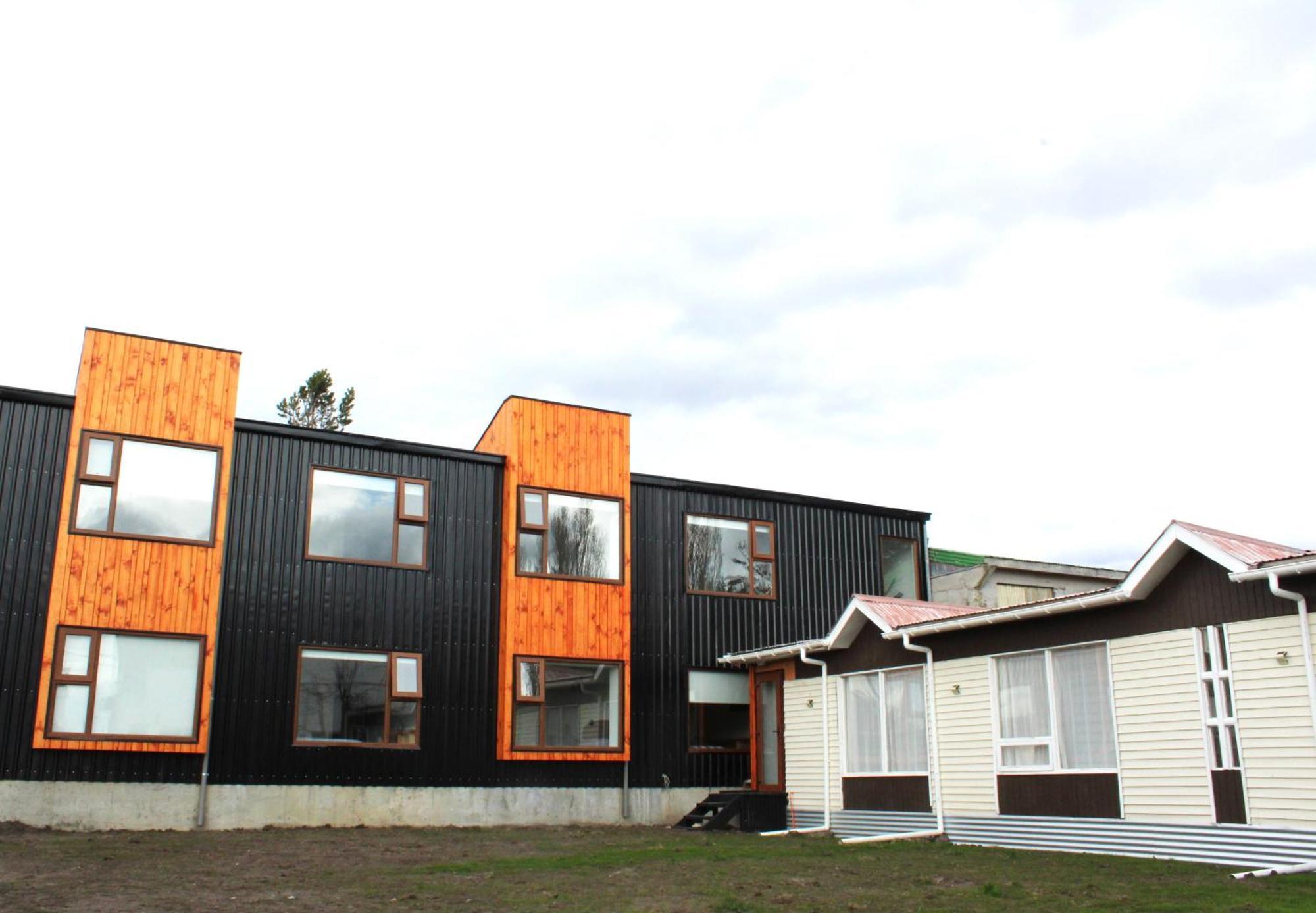 Hostal Alamo Patagonico Puerto Natales Bagian luar foto