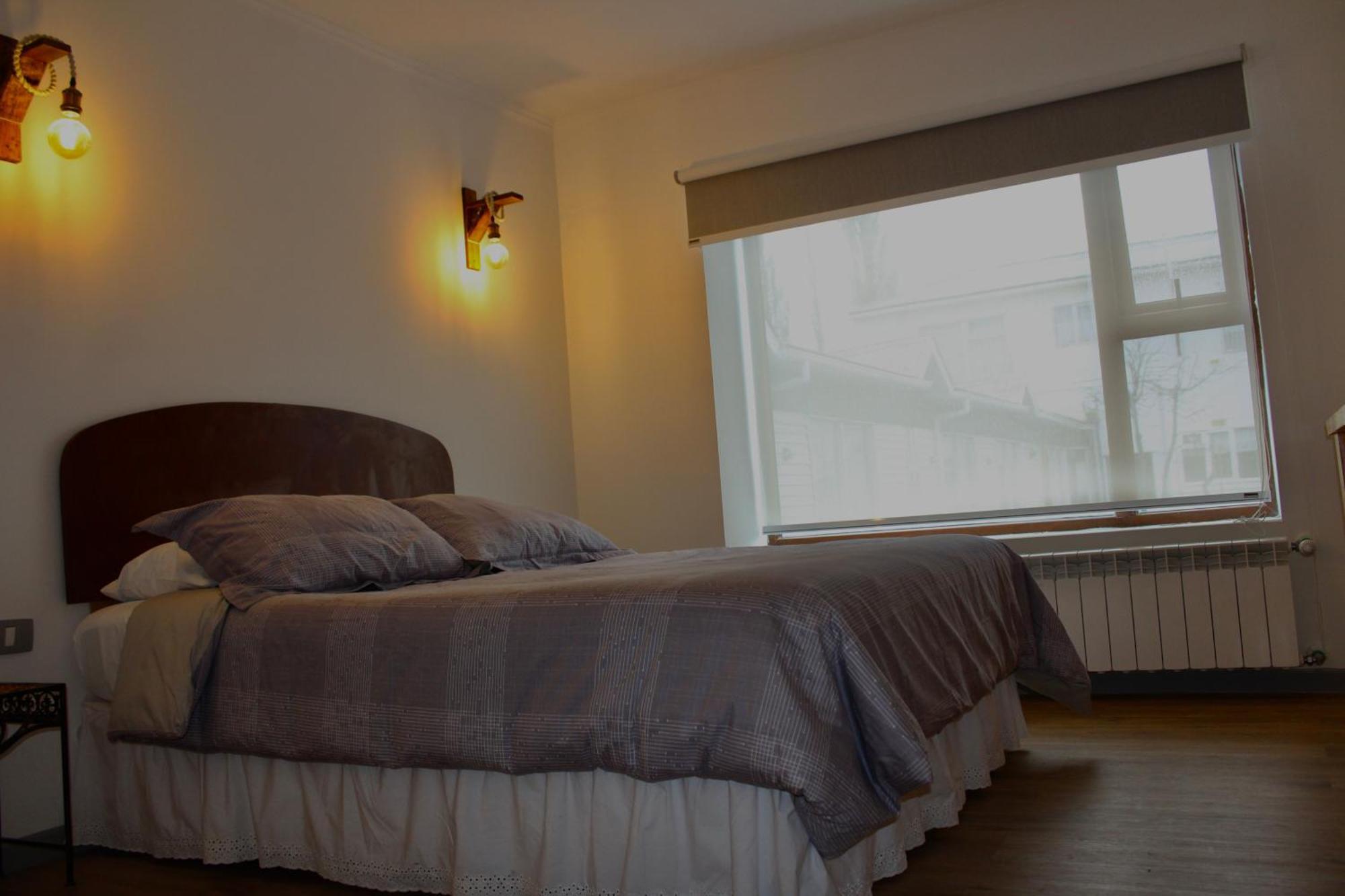 Hostal Alamo Patagonico Puerto Natales Bagian luar foto